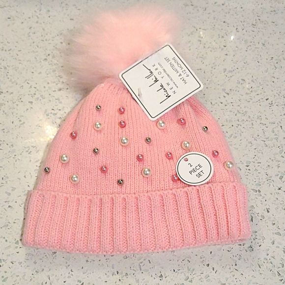 baby girl hat and mittens set